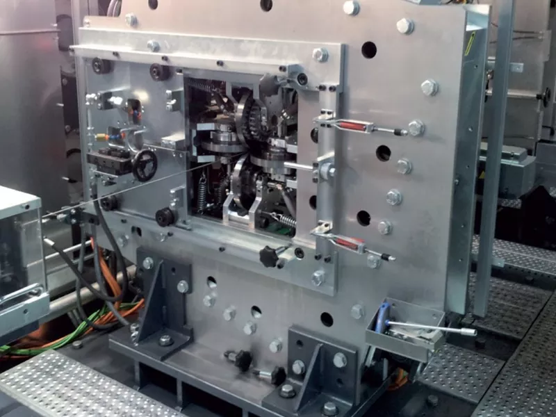 În ce industrii sunt utilizate mașina de rulare a profilului